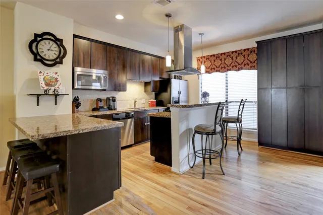 $2,999 | 5706 Cornish Street, Unit B, Houston, TX 77007