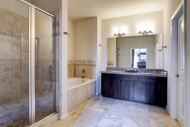 $2,999 | 5706 Cornish Street, Unit B, Houston, TX 77007