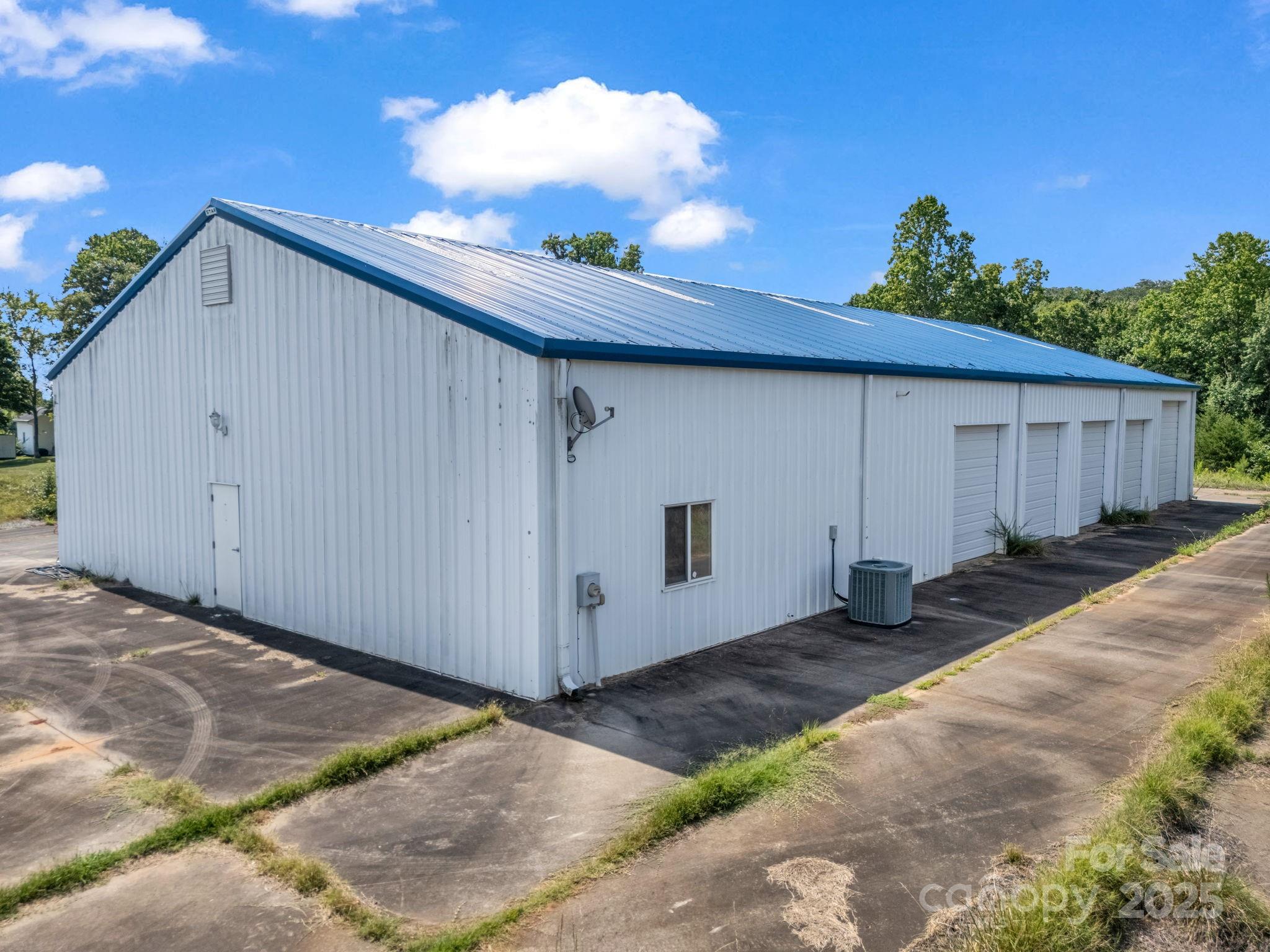 0 Us 64/74a Highway Rutherfordton, NC 28139 - Photo 2 of 37 a backyard of a house