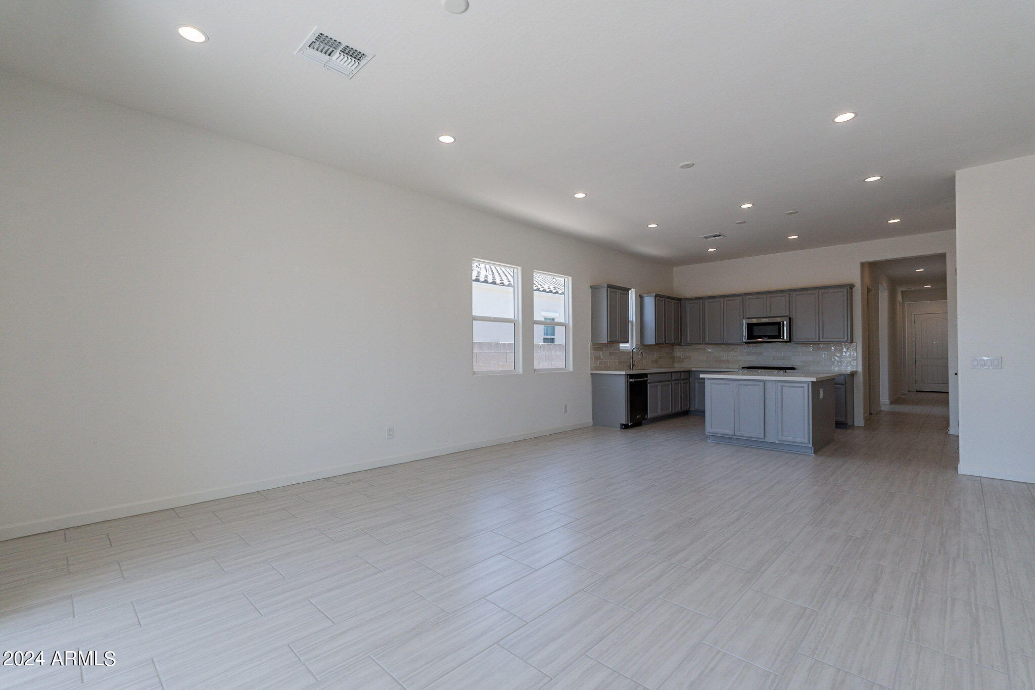 18023 West Long Lake Road Goodyear, AZ 85338 - Photo 10 of 36 10-web-or-mls-Long-9