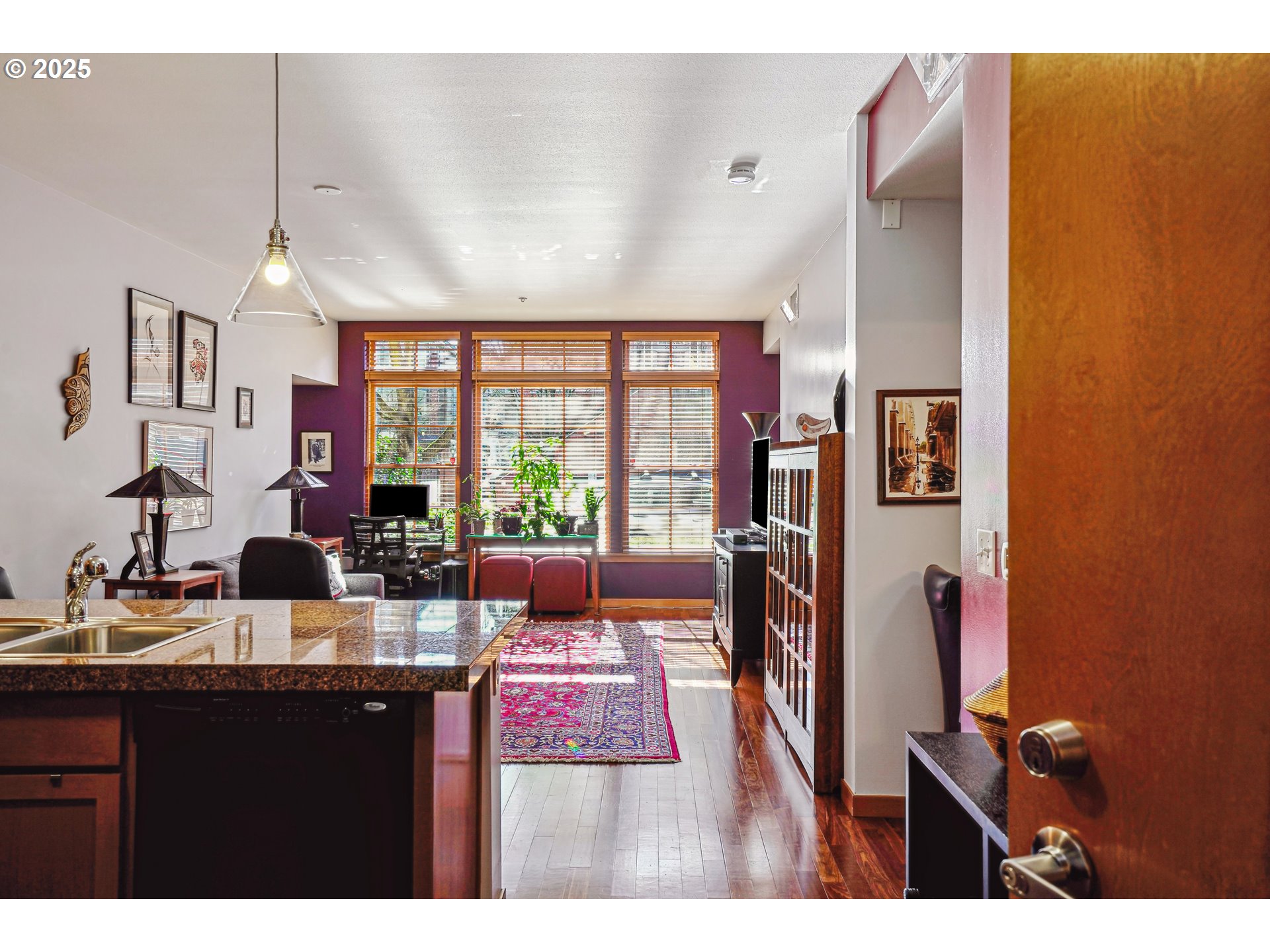 2335 Northwest Raleigh Street, Unit 123 Portland, OR 97210 - Photo 7 of 17