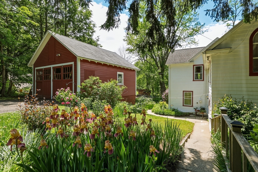 43 Garage Road Sunderland, MA 01375 - Photo 29 of 38