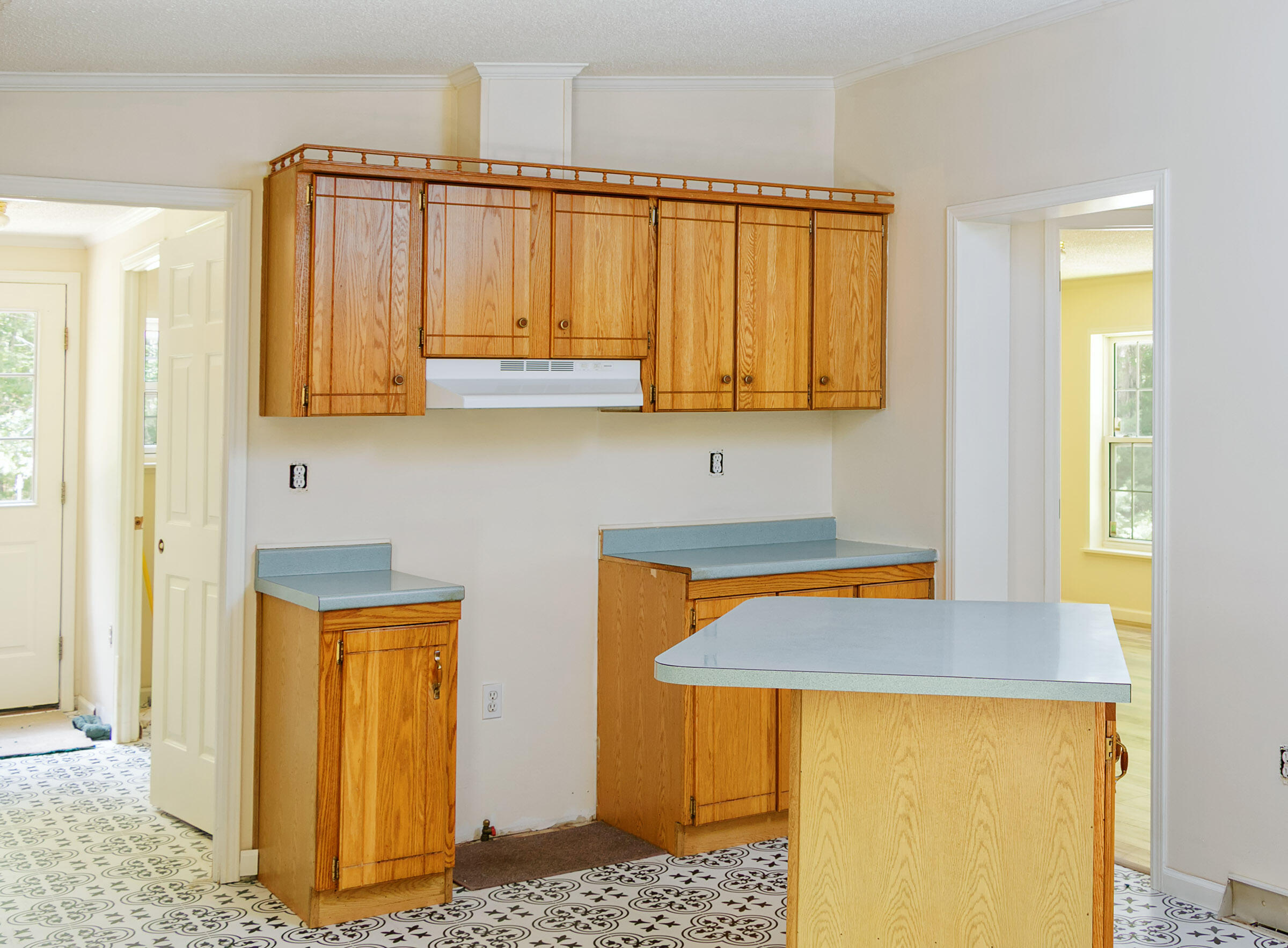 538 Branch Road Wells, ME 04090 - Photo 10 of 21 Kitchen w/Island