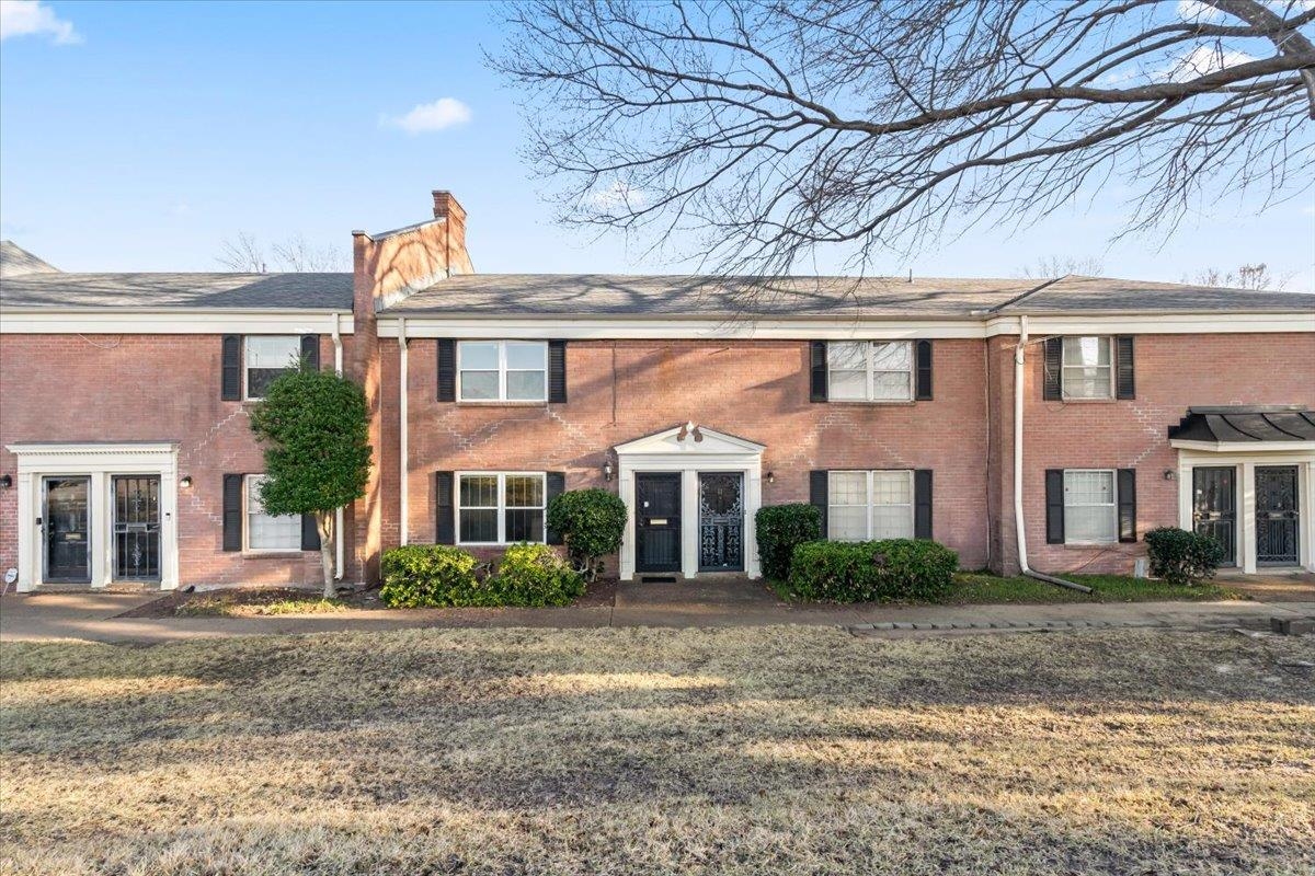 5696 Quince Road, Unit 10 Memphis, TN 38119 - Photo 1 of 26