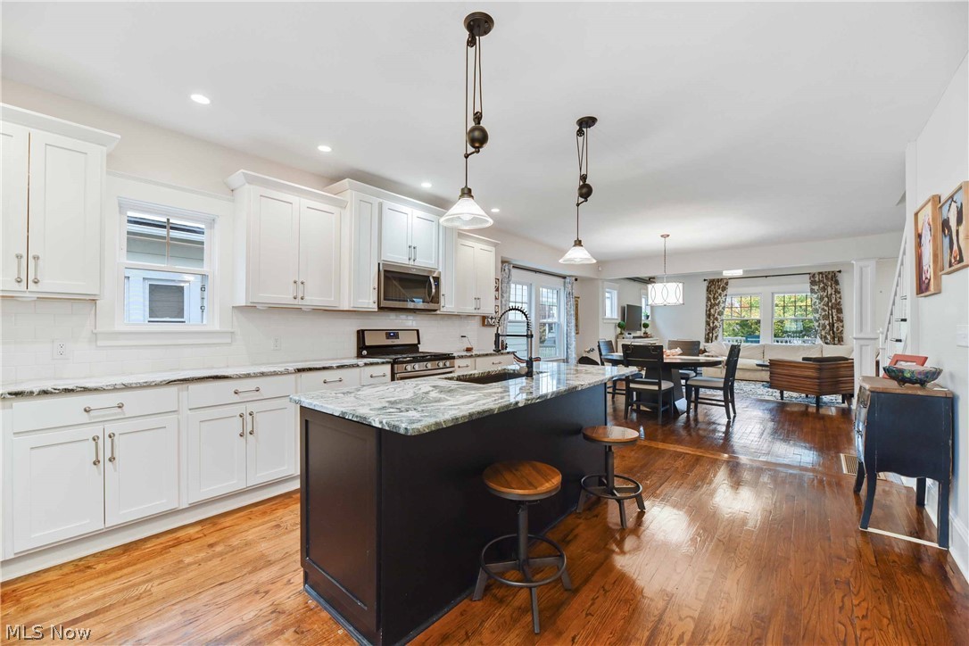 1283 Warren Road Lakewood, OH 44107 - Photo 15 of 35