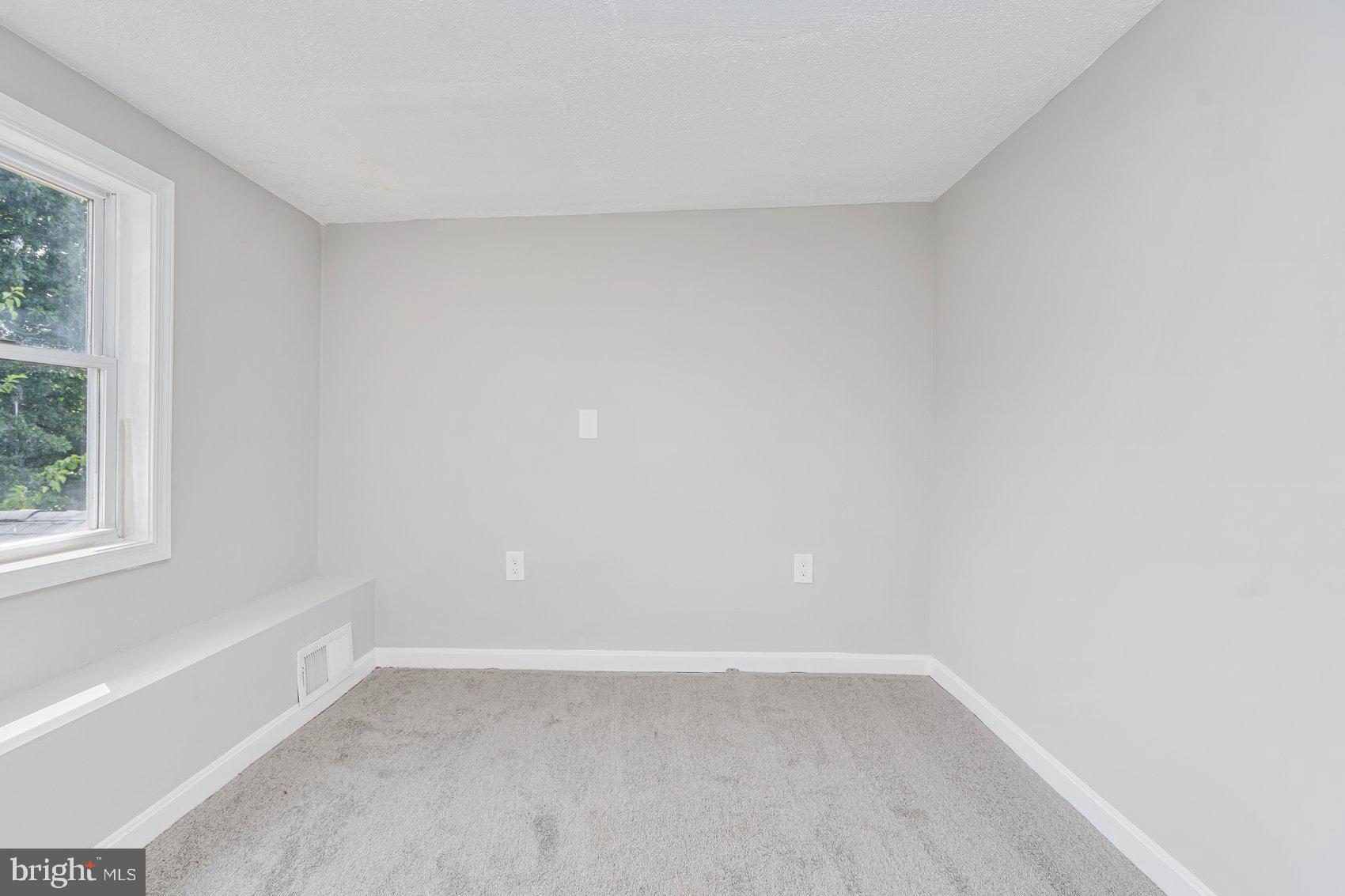 3309 Sollers Point Road Dundalk, MD 21222 - Photo 23 of 37