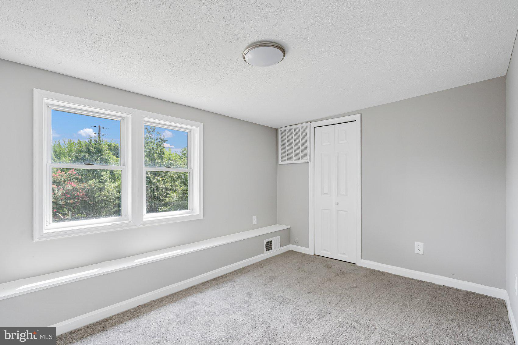 3309 Sollers Point Road Dundalk, MD 21222 - Photo 27 of 37