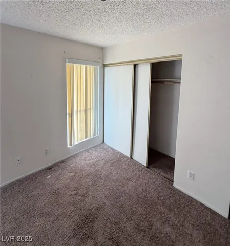 $250,000 | 3909 North Rhine Way, Las Vegas, NV 89108