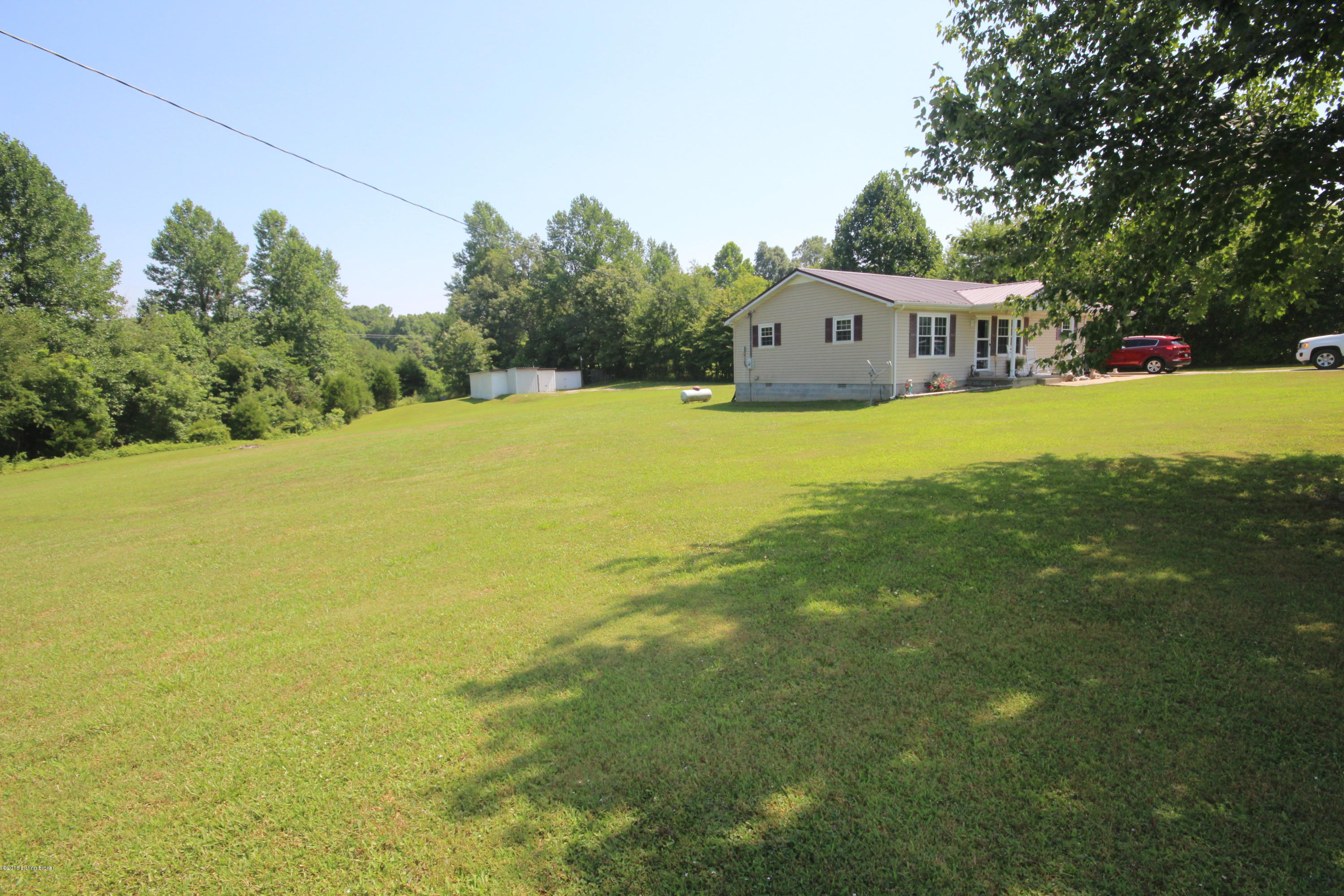 80 City Lake Road Caneyville, KY 42721 - Photo 5 of 29 4