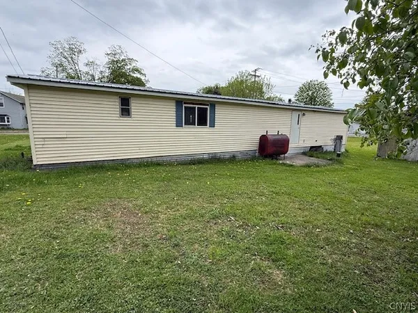 $54,900 | 7265 Old County Road West, Canastota, NY 13032