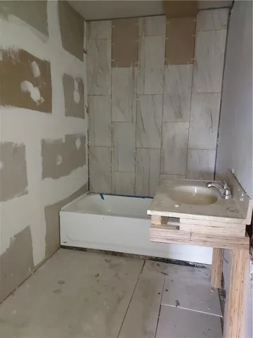 $26,000 | 932 Vankirk Street, Clairton, PA 15025