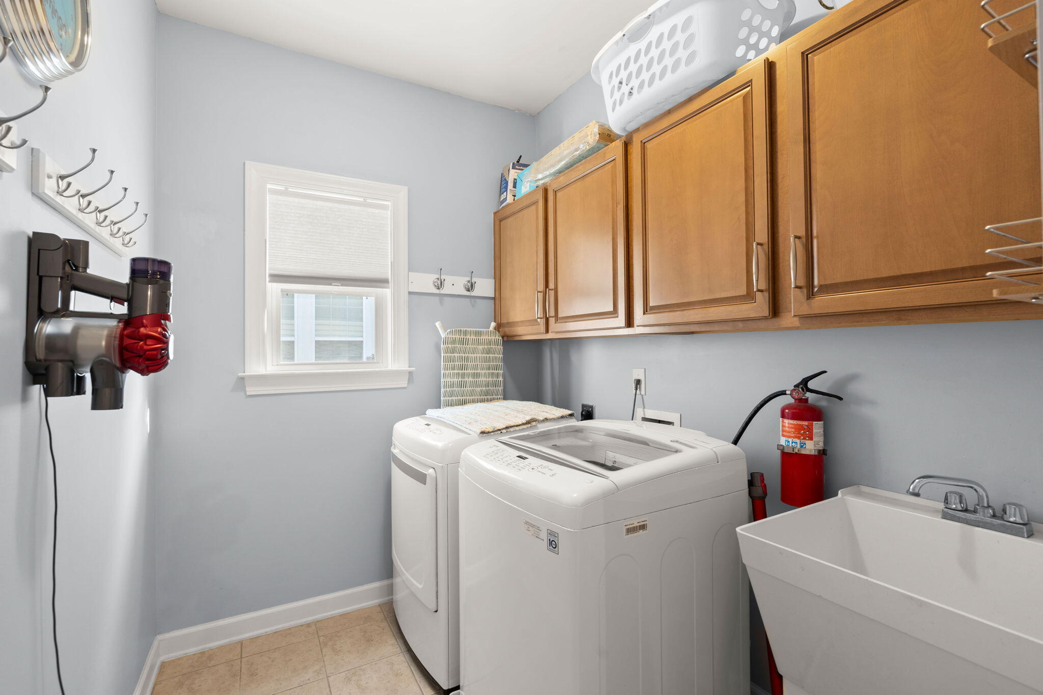 101 Ribbon Road Summerville, SC 29483 - Photo 27 of 58 26