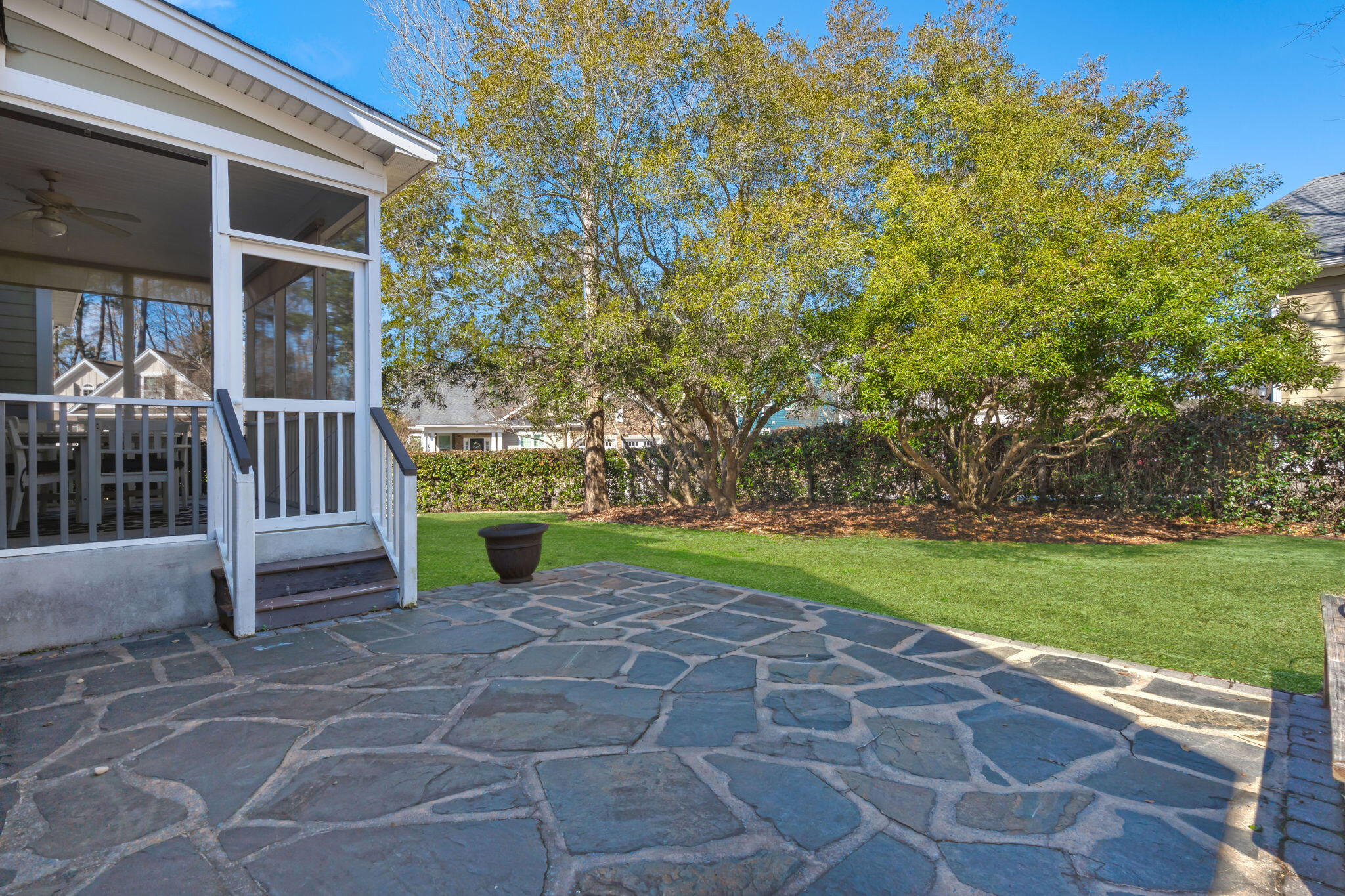 101 Ribbon Road Summerville, SC 29483 - Photo 35 of 58 40 (2)