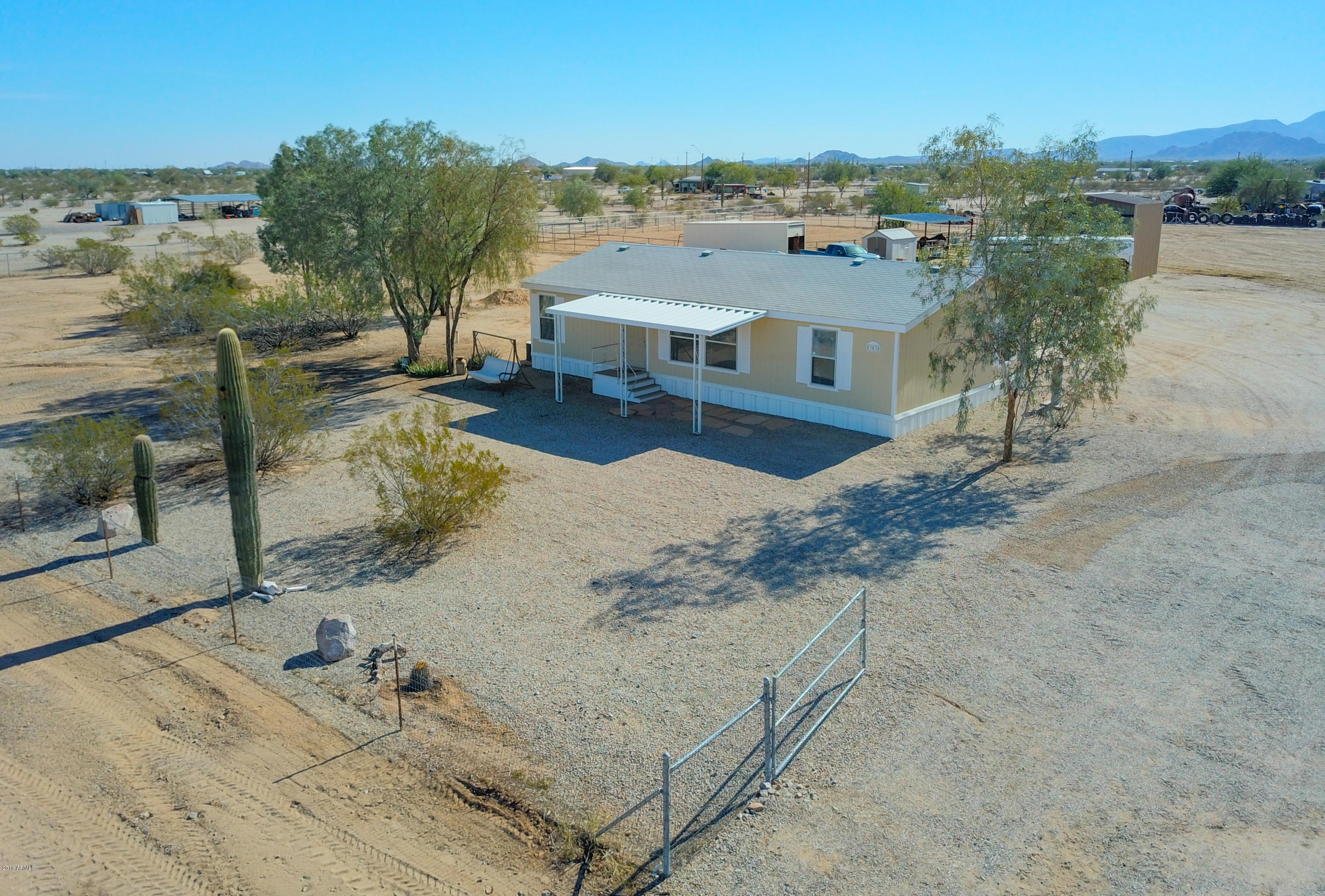 53535 West Barrel Road Maricopa, AZ 85139 - Photo 8 of 43 56