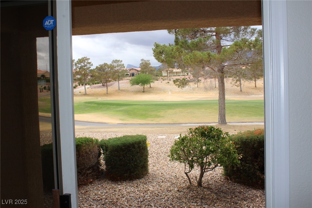 2013 Capestone Street Las Vegas, NV 89134 - Photo 12 of 40