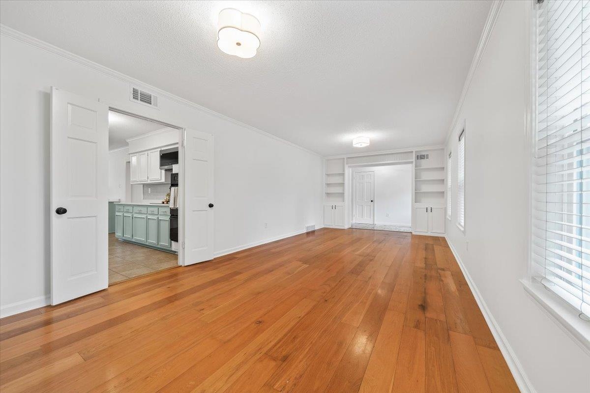 259 West White Road Collierville, TN 38017 - Photo 8 of 39