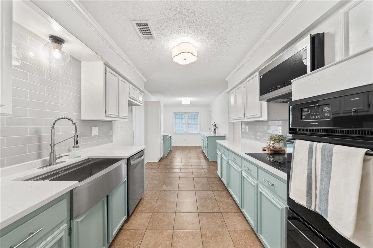 259 West White Road Collierville, TN 38017 - Photo 9 of 39