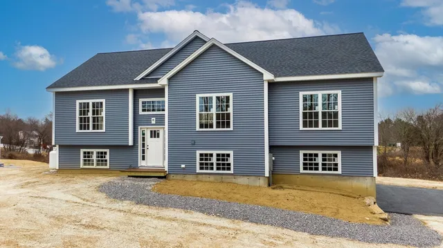 $639,000 | 249 Dudley Southbridge Road, Dudley, MA 01571