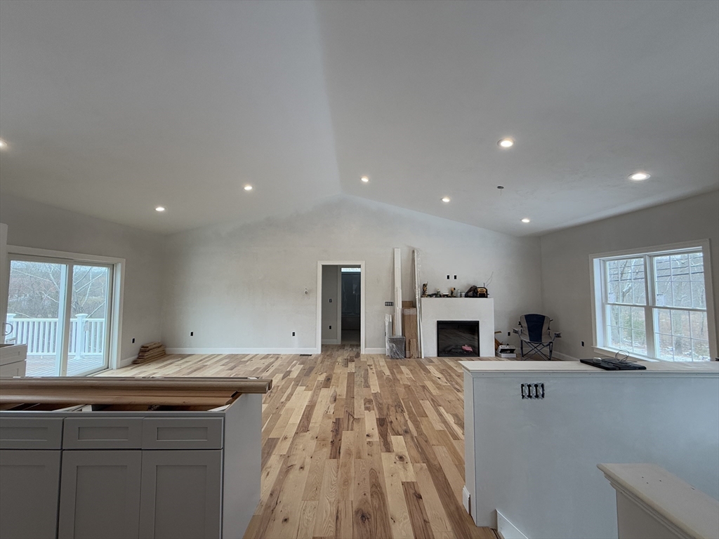 249 Dudley Southbridge Road Dudley, MA 01571 - Photo 4 of 22