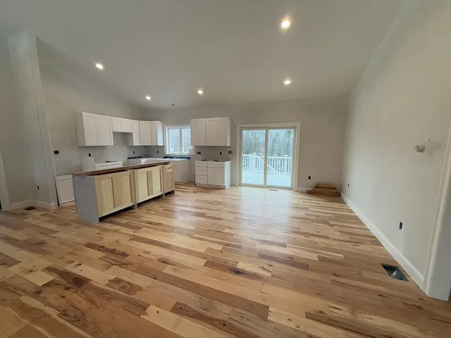 $639,000 | 249 Dudley Southbridge Road, Dudley, MA 01571