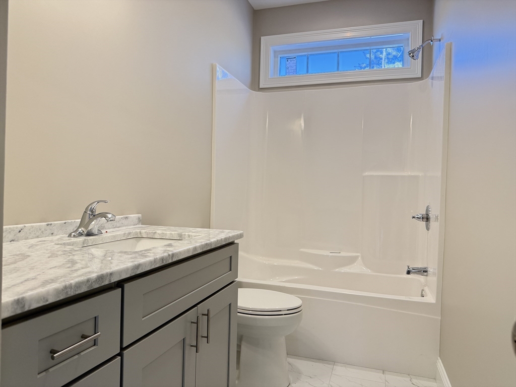 249 Dudley Southbridge Road Dudley, MA 01571 - Photo 10 of 26