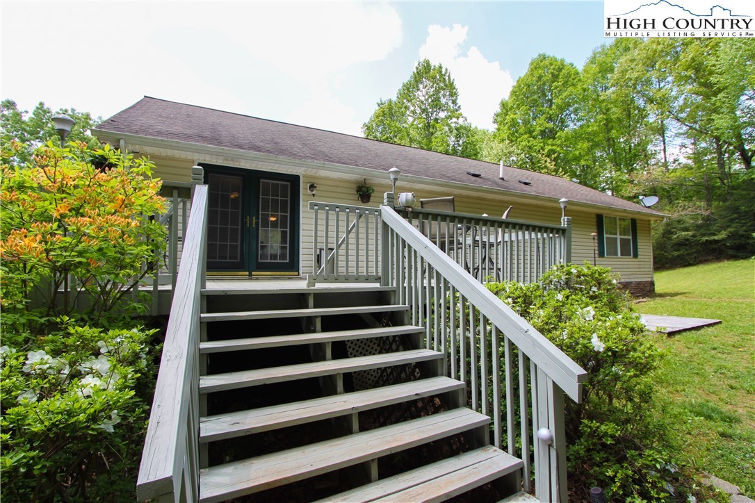 333 Rivers Crest Road Boone, NC 28607 - Photo 6 of 49