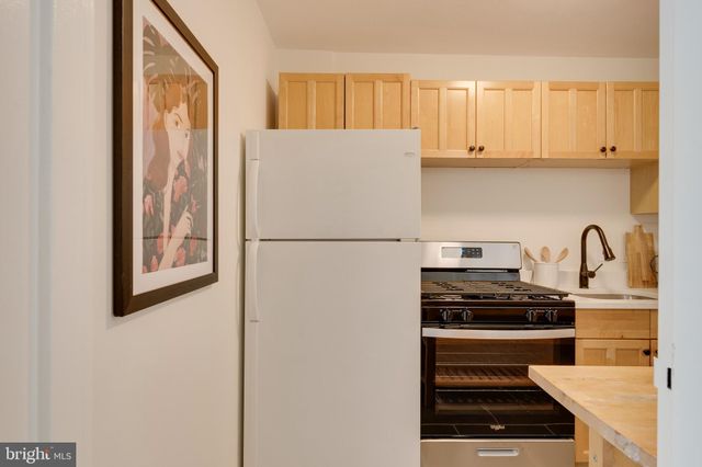 $310,000 | 2401 H Street Northwest, Unit 606, Washington, DC 20037