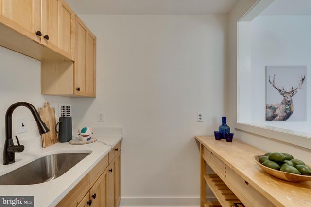 $310,000 | 2401 H Street Northwest, Unit 606, Washington, DC 20037