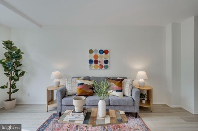 $310,000 | 2401 H Street Northwest, Unit 606, Washington, DC 20037