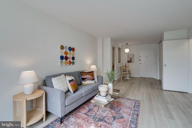 $310,000 | 2401 H Street Northwest, Unit 606, Washington, DC 20037