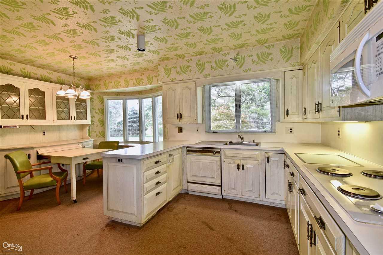 71 Fairford Road Grosse Pointe, MI 48236 - Photo 15 of 29