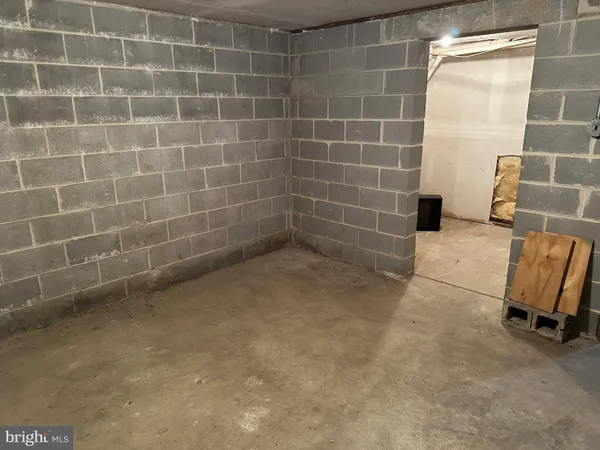 $1,400 | 8251 Crispin Street, Unit A, Philadelphia, PA 19136