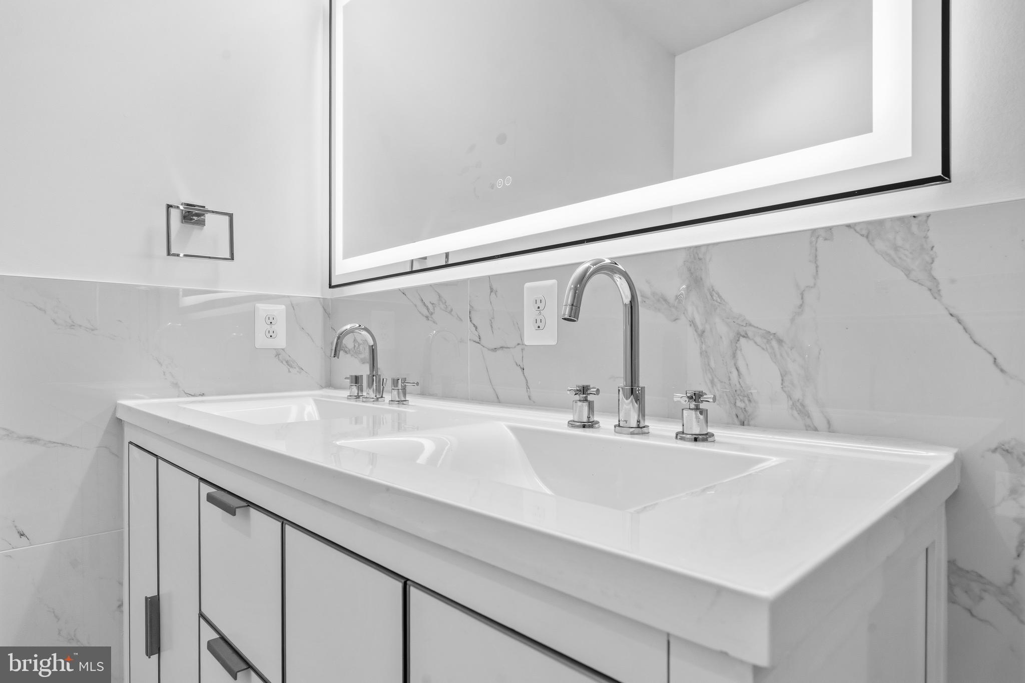 1414 5th Street Northwest, Unit A Washington, DC 20001 - Photo 25 of 48 Primary Bathroom