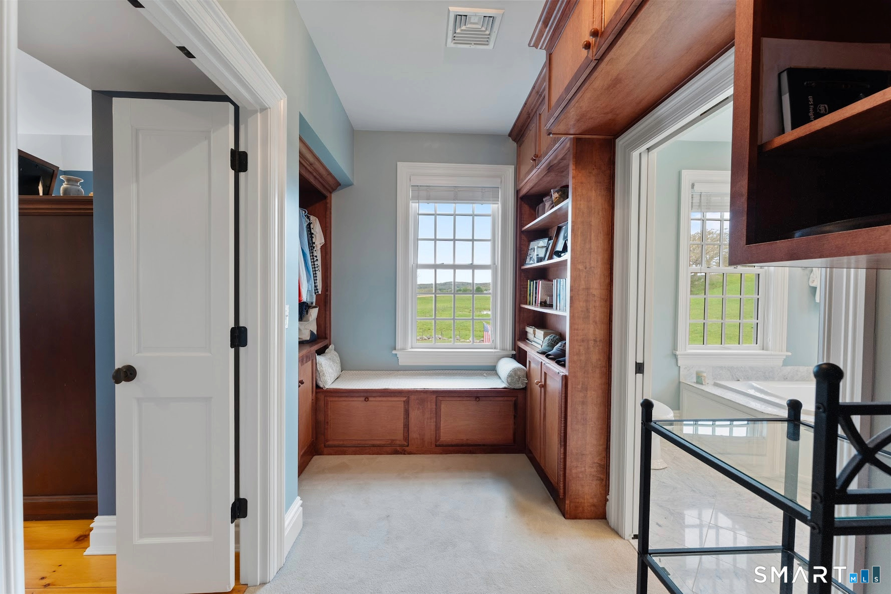 155 Paine Road Woodstock, CT 06281 - Photo 25 of 40 a view of an entryway with a livingroom