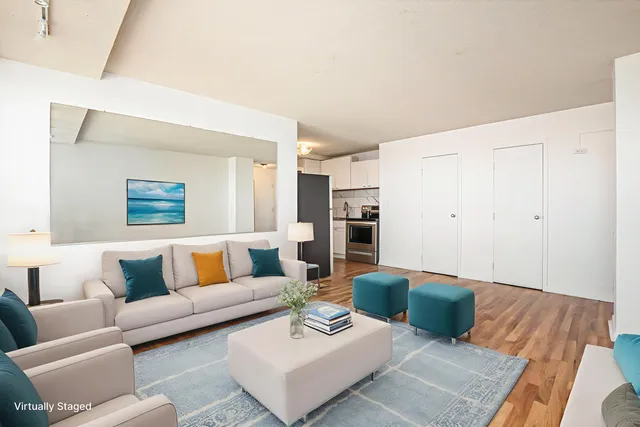 $67,000 | 8900 East Jefferson Avenue, Unit 1109, Detroit, MI 48214