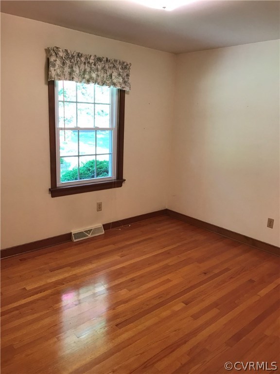 12918 South Chester Road Chester, VA 23831 - Photo 16 of 39 Gallery Image 16
