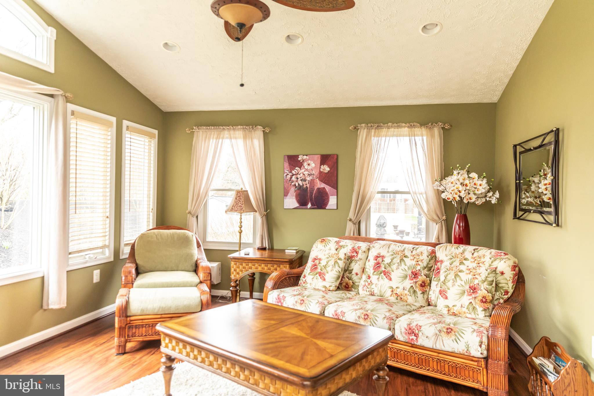 401 Applegate Court Linthicum, MD 21090 - Photo 5 of 32 Gallery Image 5