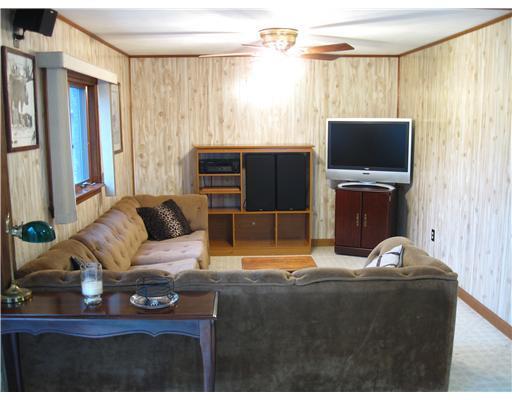 6 Short Street Waterboro, ME 04061 - Photo 13 of 25 Living Room.