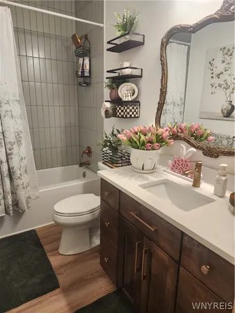 $419,900 | 2295 Quaker Road, Hartland, NY 14012