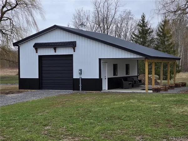 $419,900 | 2295 Quaker Road, Hartland, NY 14012
