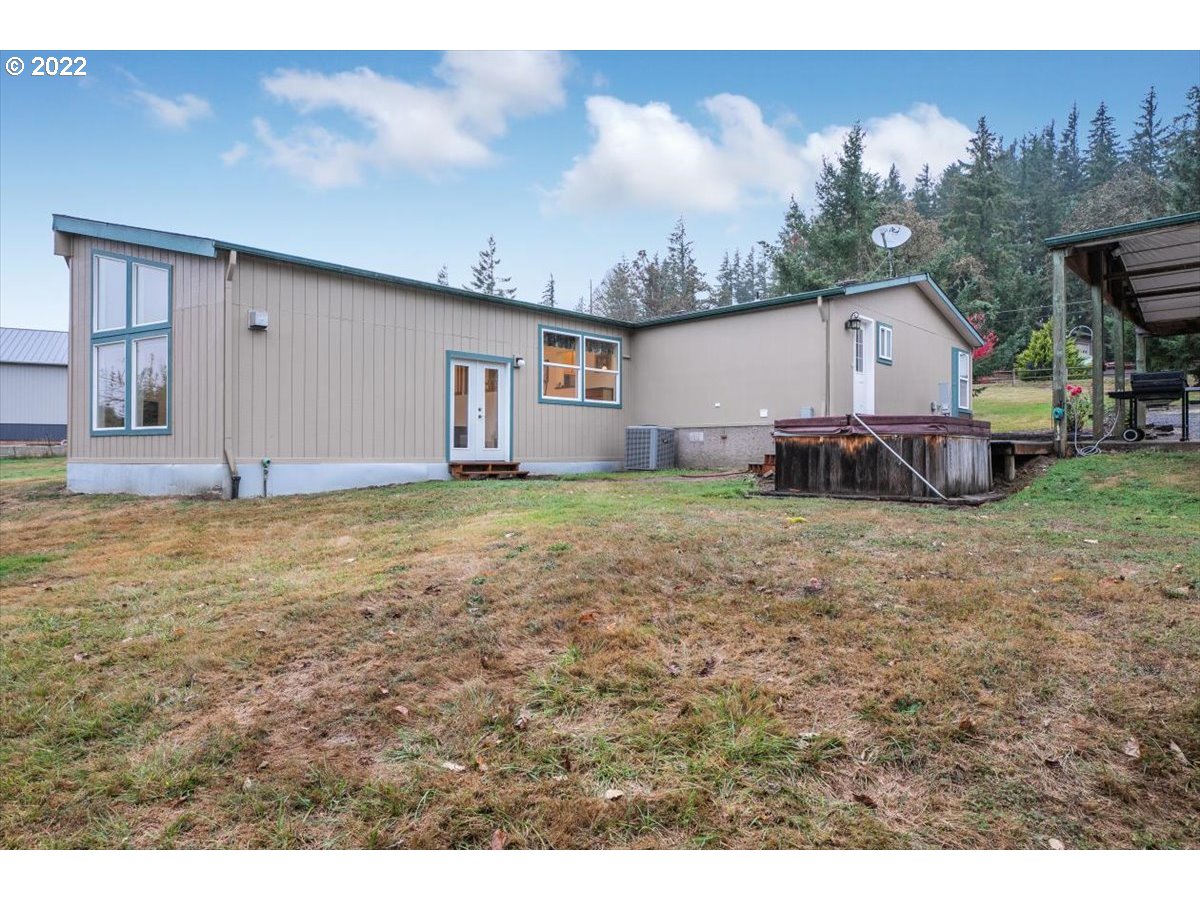 17190 South Holcomb Road Oregon City, OR 97045 - Photo 30 of 31 Gallery Image 30