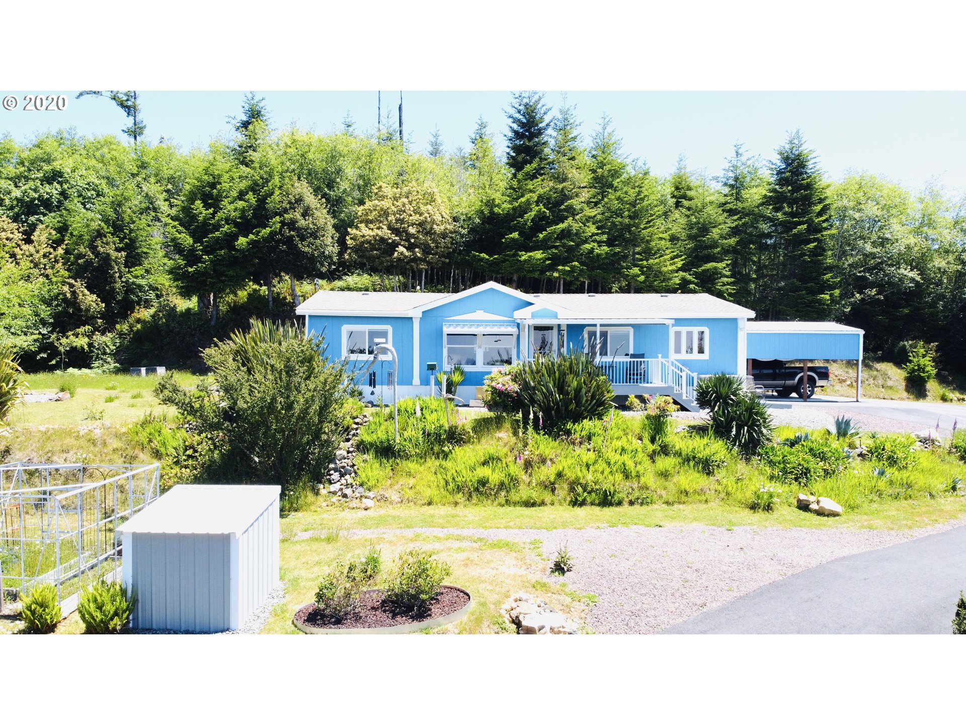 17663 Carpenterville Road Brookings, OR 97415 - Photo 1 of 28