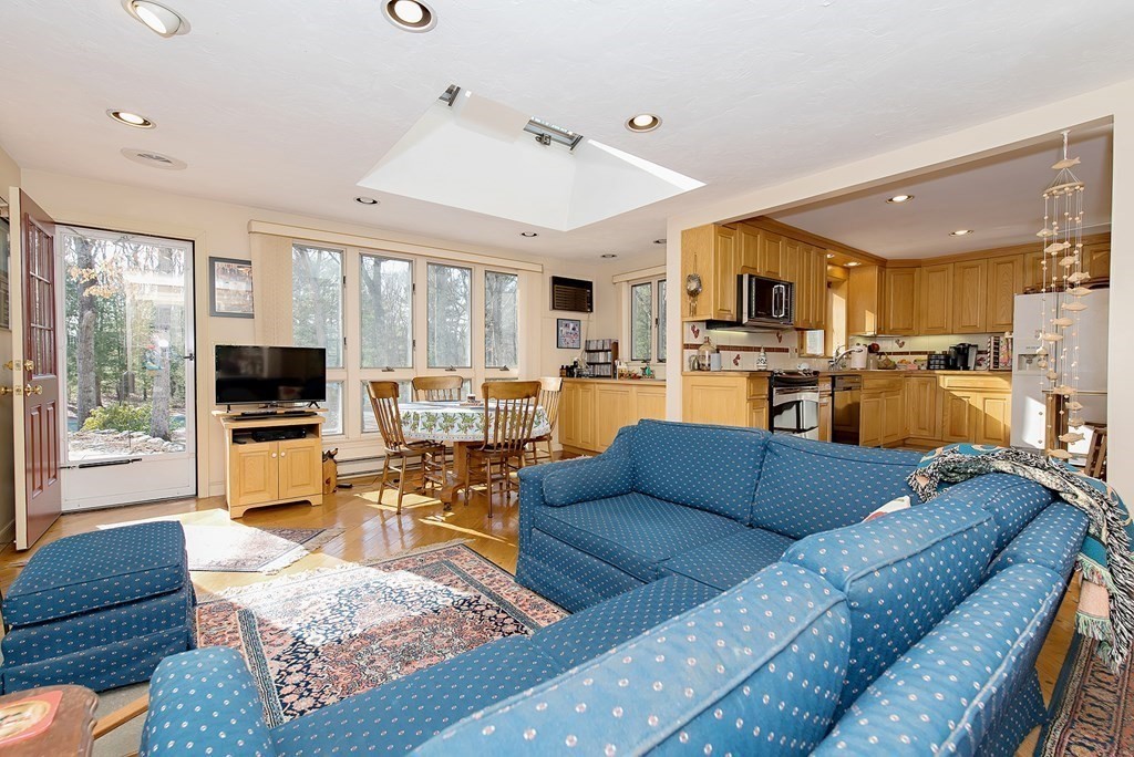 57 Alder Road Westwood, MA 02090 - Photo 9 of 19 Gallery Image 9