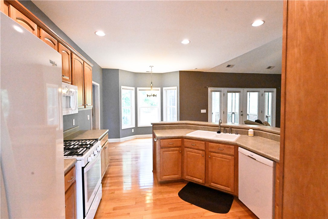 109 Ridgestone Drive Central, SC 29630 - Photo 13 of 42 Gallery Image 13