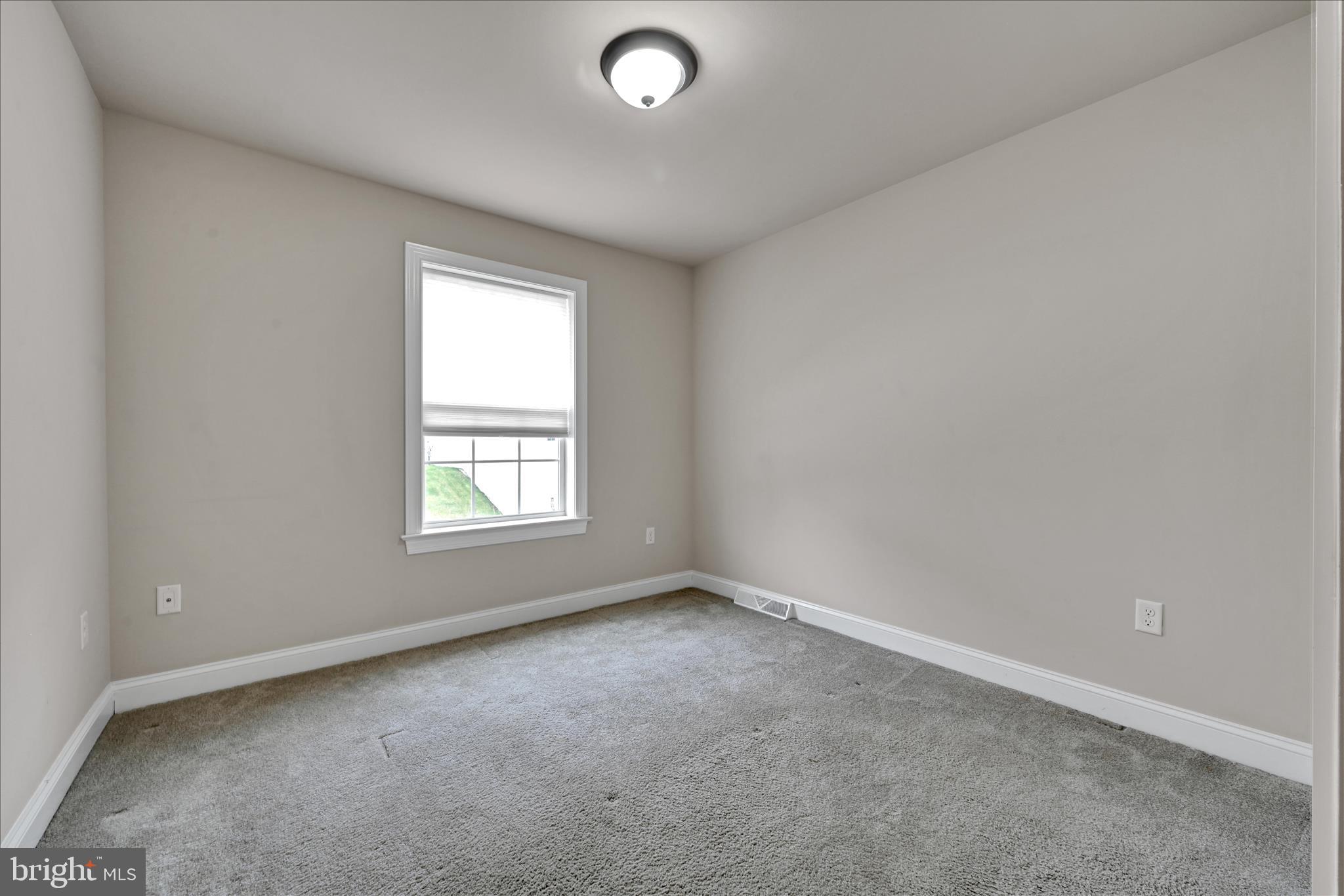 362 Cedar Hollow Manheim, PA 17545 - Photo 24 of 34 an empty room with a window