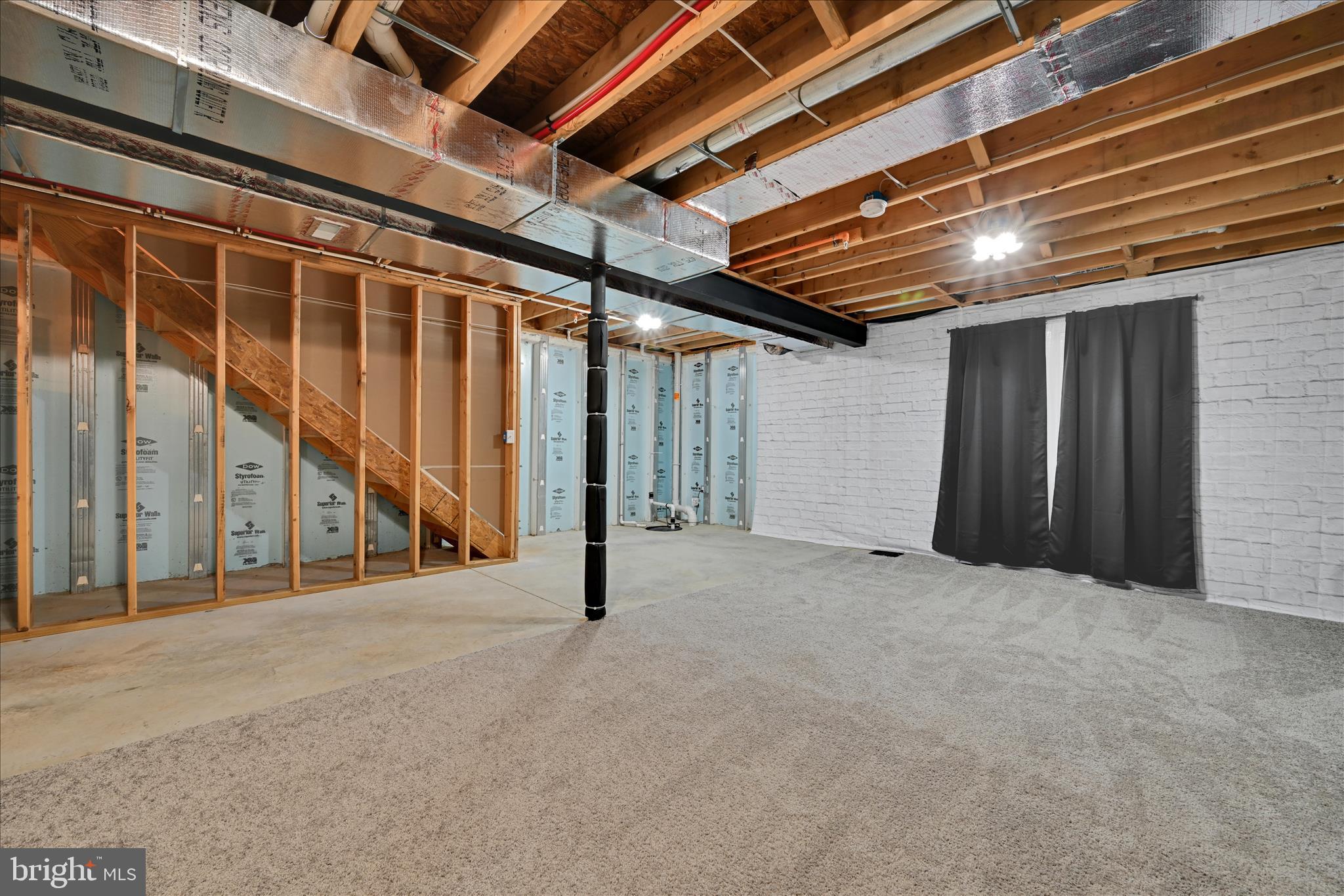 362 Cedar Hollow Manheim, PA 17545 - Photo 29 of 34 a view of an empty room