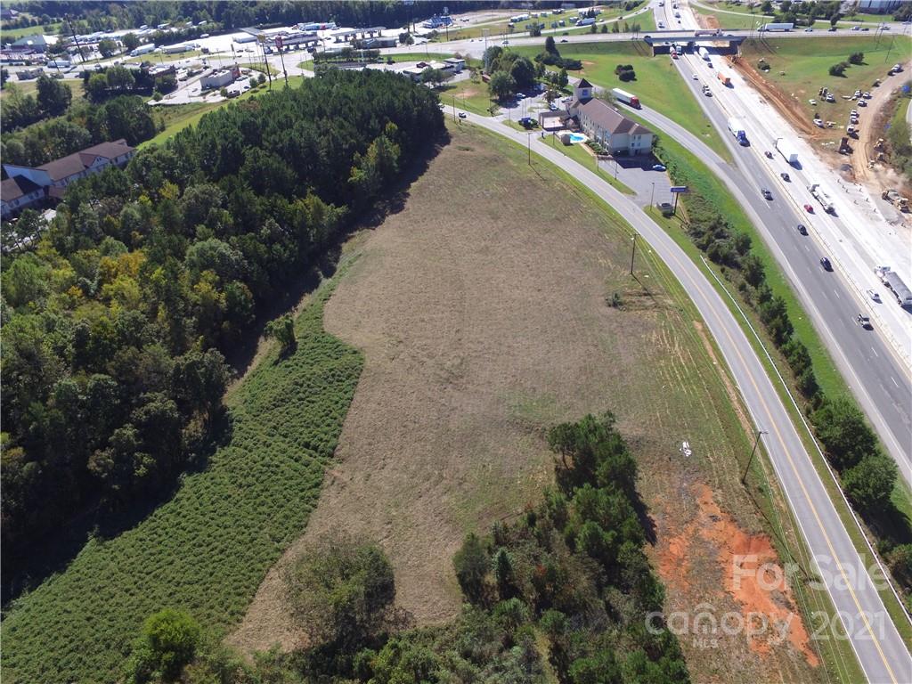 0 Windslow Avenue Gaffney, SC 29341 - Photo 17 of 35 a view of a city