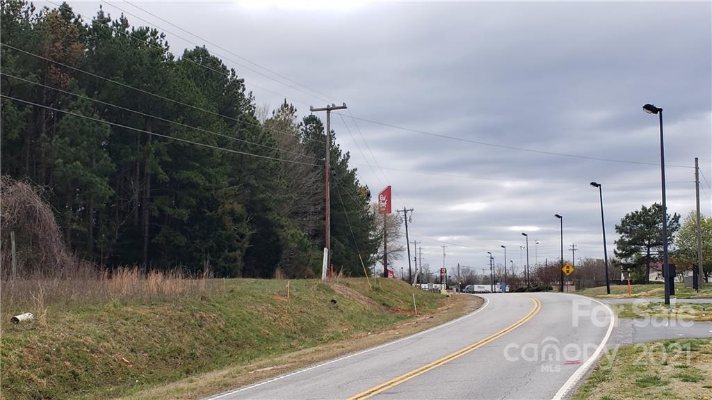 0 Windslow Avenue Gaffney, SC 29341 - Photo 32 of 35 a view of a city view