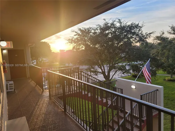 $1,449 | 151 Southwest 134th Way, Unit 312N, Pembroke Pines, FL 33027