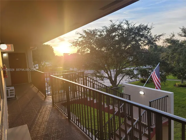 $1,550 | 151 Southwest 134th Way, Unit 312N, Pembroke Pines, FL 33027